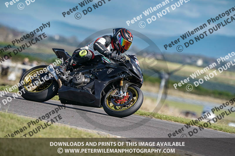 anglesey no limits trackday;anglesey photographs;anglesey trackday photographs;enduro digital images;event digital images;eventdigitalimages;no limits trackdays;peter wileman photography;racing digital images;trac mon;trackday digital images;trackday photos;ty croes